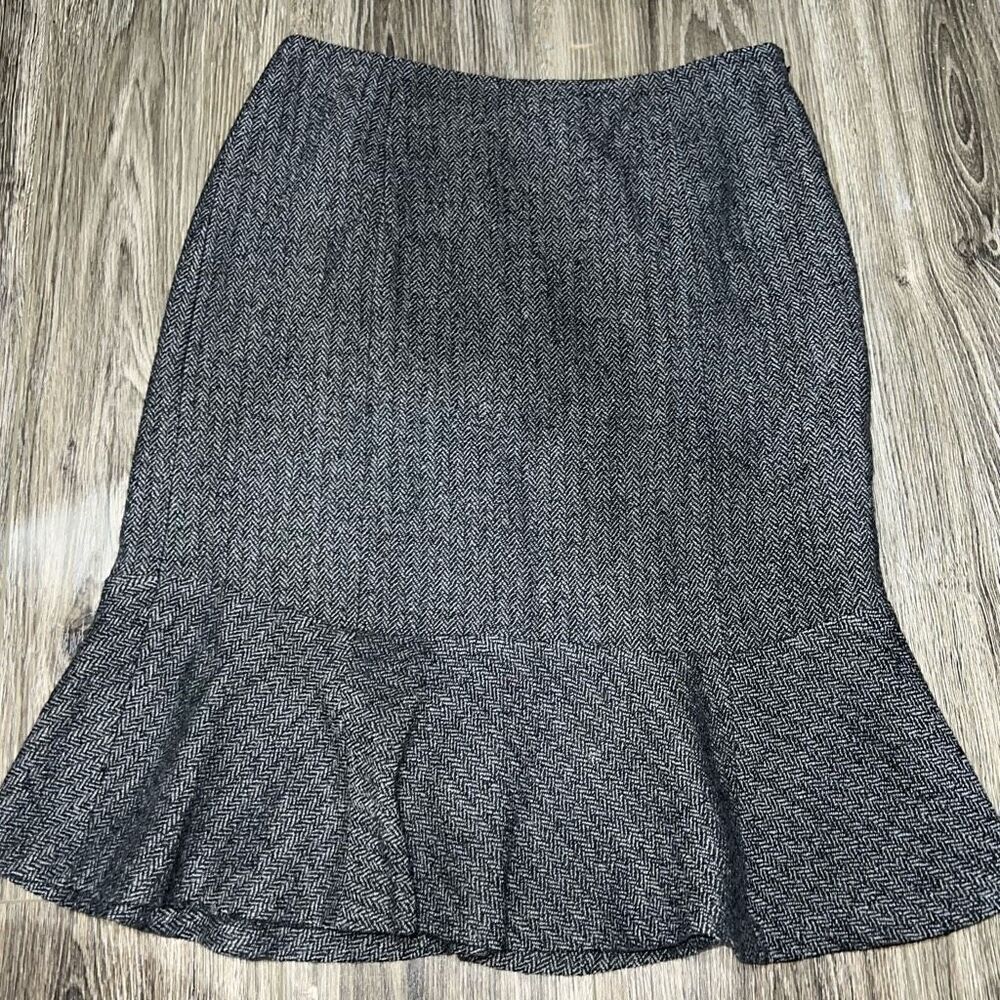 Ann Taylor Size 10 Wool Skirt
